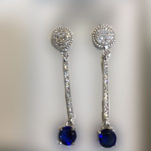 Pendientes plata con circonitas y piedra color zafiro azul
